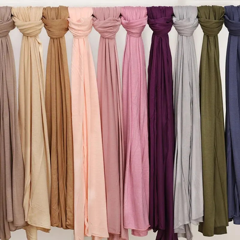 Premium Polyester Hijab – Weich, Elegant & Vielseitig (170×60 cm)