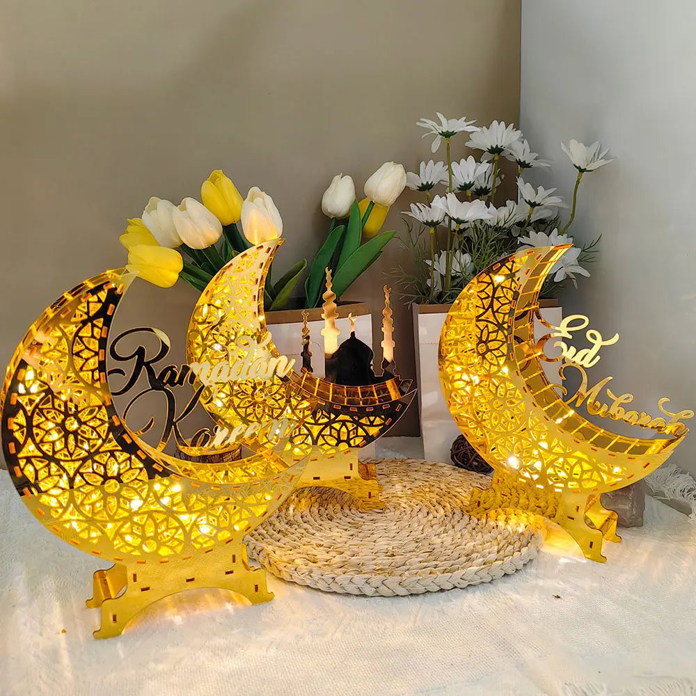 Ramadan & Eid Acryl-Dekoration – Goldener Mond mit Beleuchtung