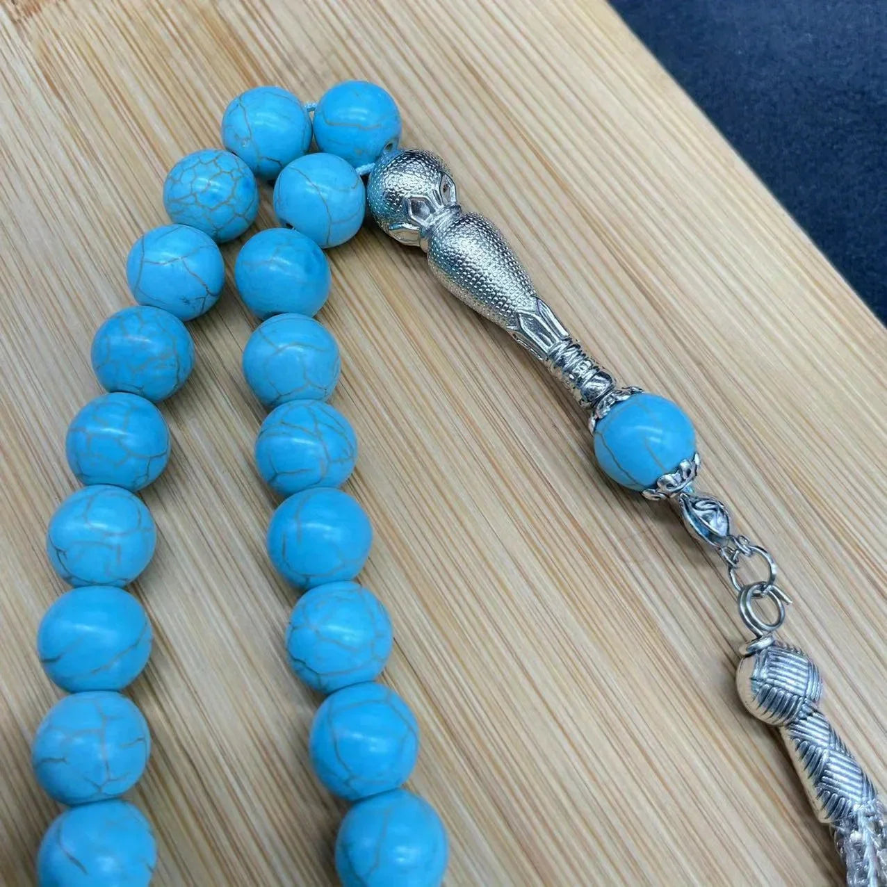 Islamischer Gebetsrosenkranz – Handgefertigte Harzperlen mit Quasten, Türkisfarben, Tasbih mit 33 Perlen