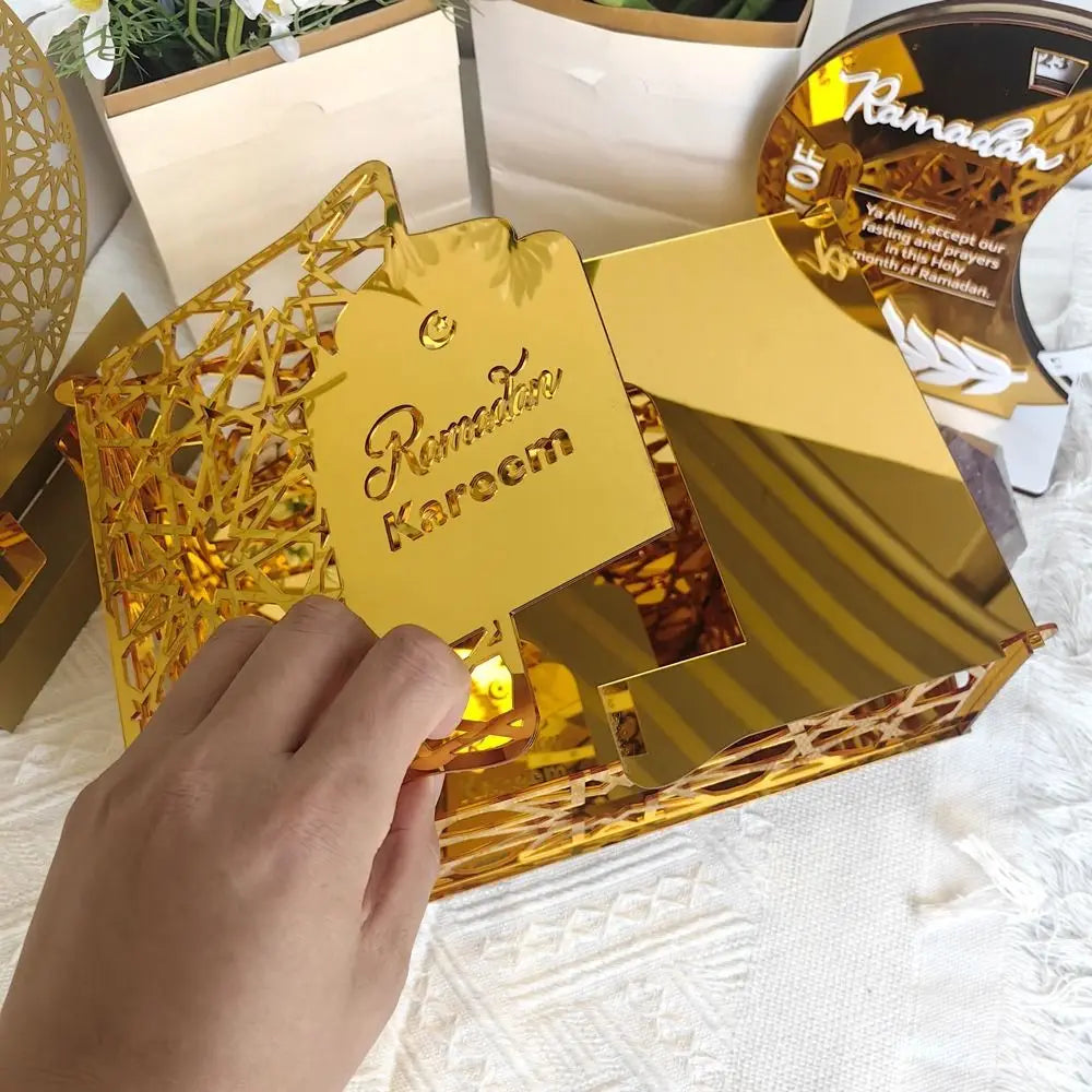 Luxuriöse Goldene Acryl Bonbon- und Aufbewahrungsbox – Elegante Ramadan & Festtagsdekoration