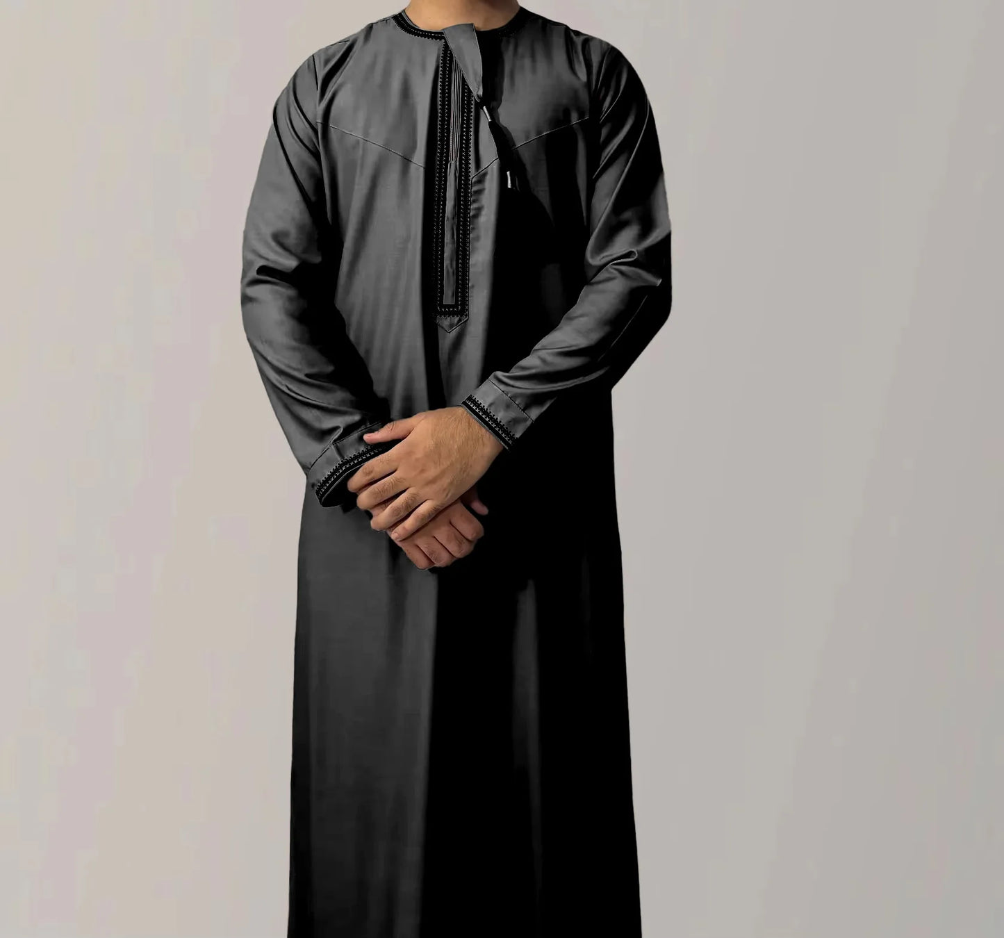 Klassische Marokkanische Herren-Djellaba mit Stickerei – In 6 Farben und Größen 52–62