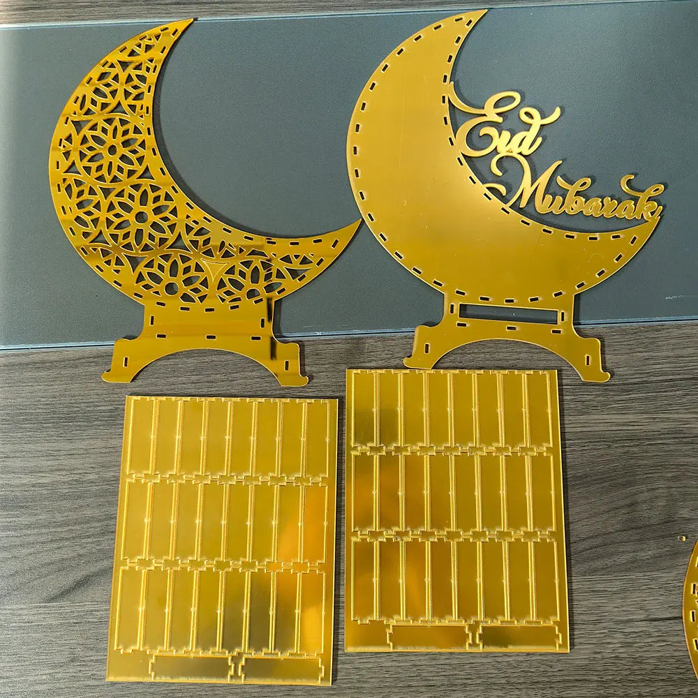 Ramadan & Eid Acryl-Dekoration – Goldener Mond mit Beleuchtung
