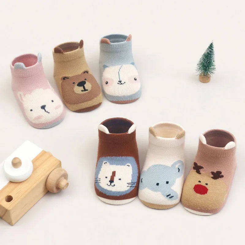 6 Paar rutschfeste Kinder-Baumwollsocken – Süße Cartoon-Tiermotive, Atmungsaktive & Bequeme Babysocken für den Innenbereich
