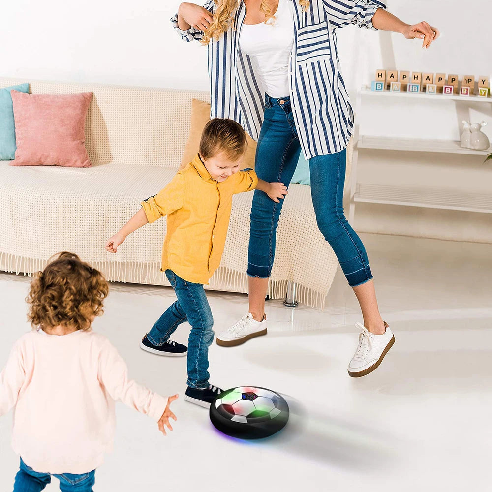 Schwebender LED-Fußball mit Musik für Kinder – Indoor & Outdoor Spielspaß