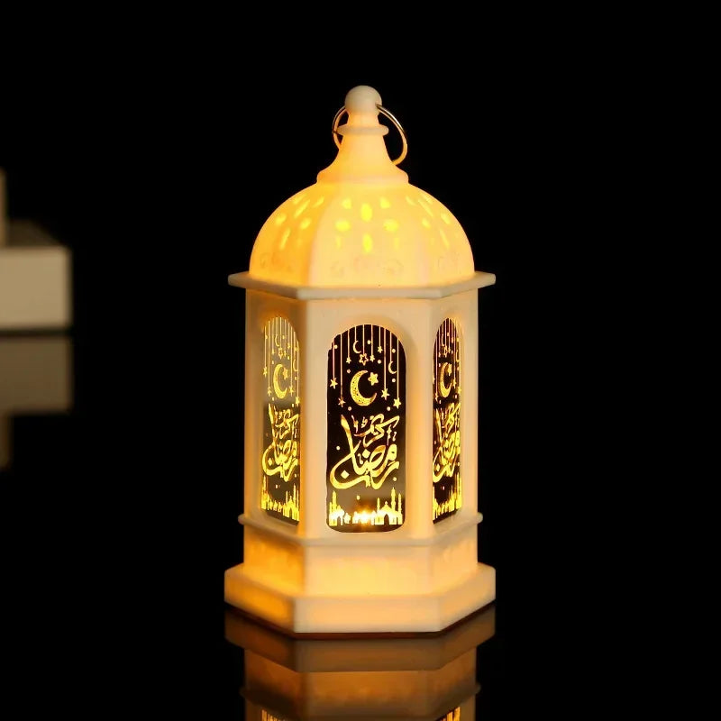 LED Ramadan Laterne – Dekorative Kunststoff-Lampe für festliche Beleuchtung