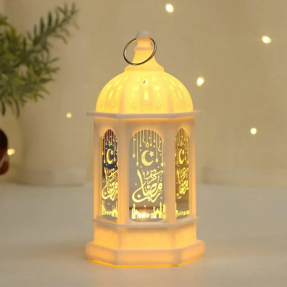 LED Ramadan Laterne – Dekorative Kunststoff-Lampe für festliche Beleuchtung