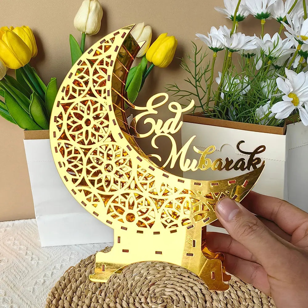 Ramadan & Eid Acryl-Dekoration – Goldener Mond mit Beleuchtung