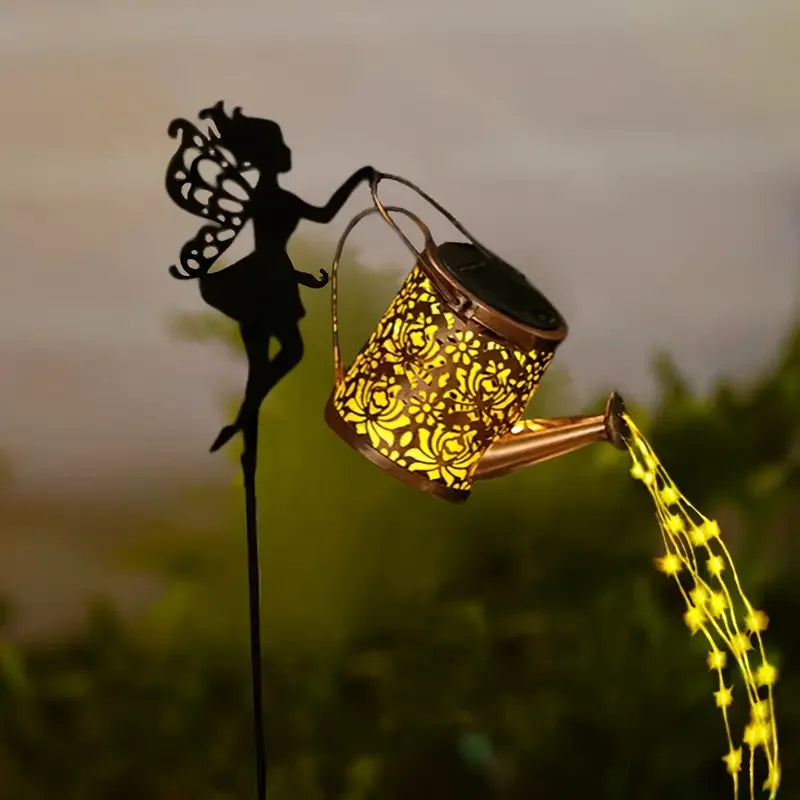 Solar Gießkanne mit LED-Lichterkette – Gartenfee Dekolampe, Wasserdicht, Warmweiß