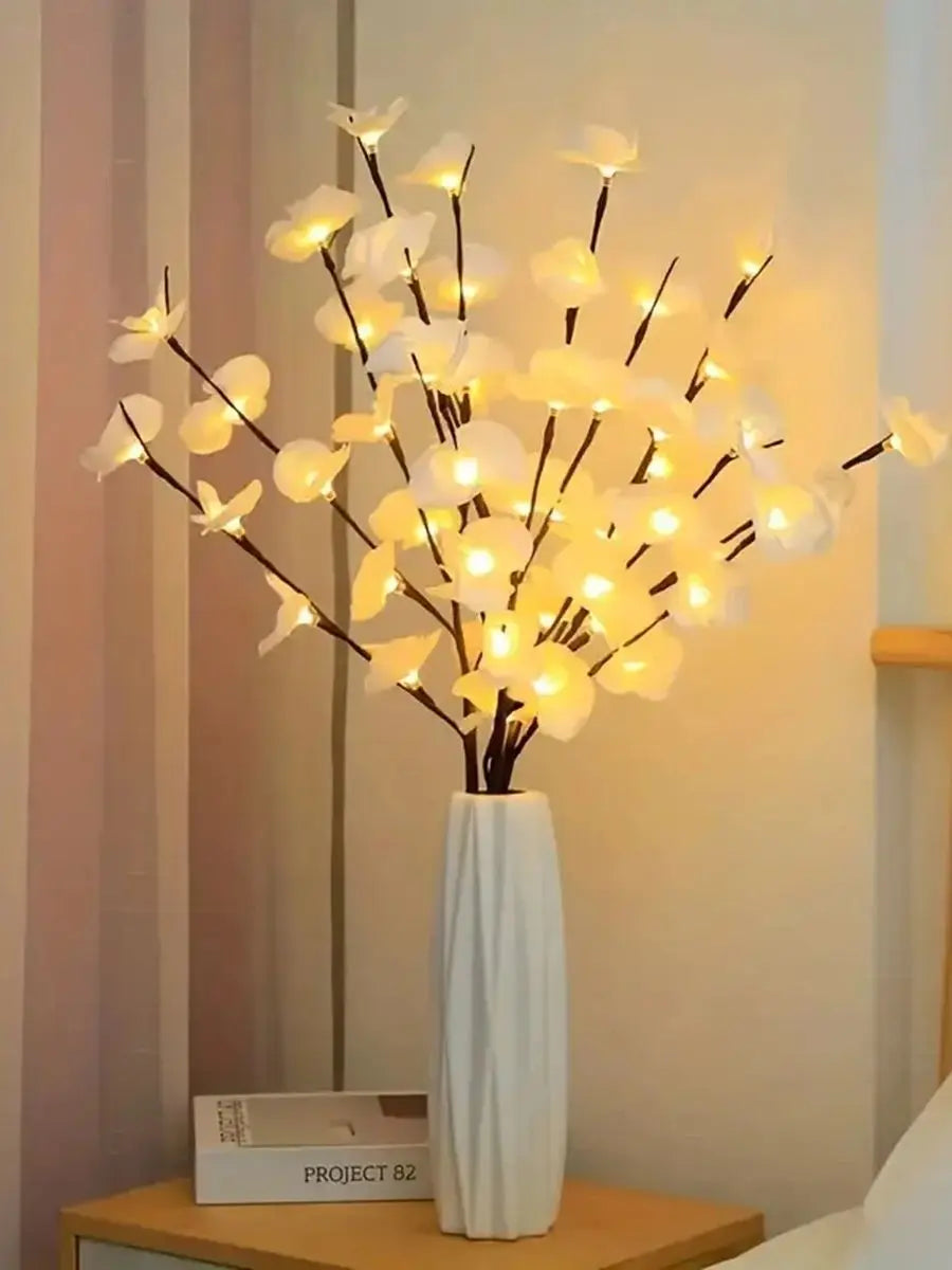 LED Orchideen-Blumenlicht – Weiße Phalaenopsis – 20–50 LEDs – Batteriebetrieben