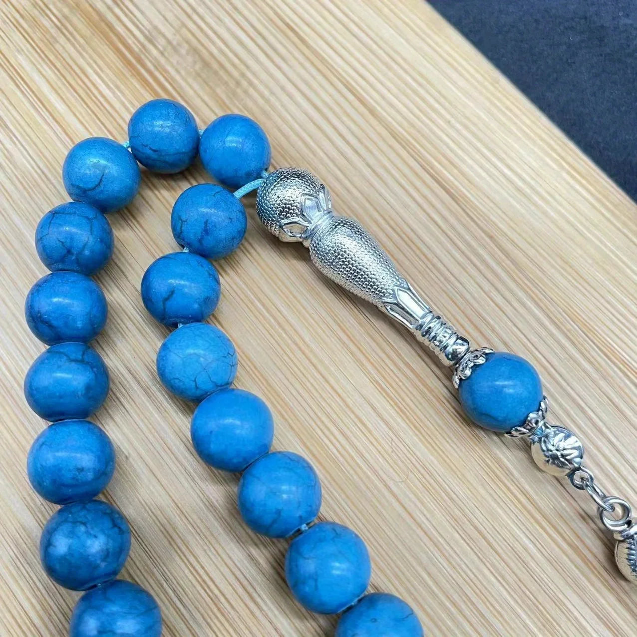 Islamischer Gebetsrosenkranz – Handgefertigte Harzperlen mit Quasten, Türkisfarben, Tasbih mit 33 Perlen