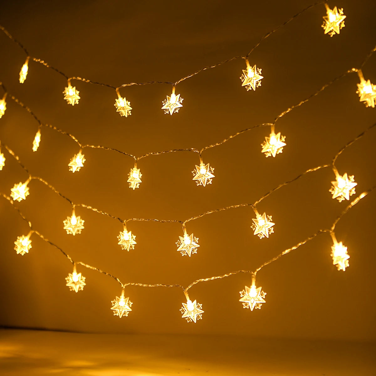 LED Lichterkette Stern & Mond – Batteriebetrieben, Warmweiß oder Bunt