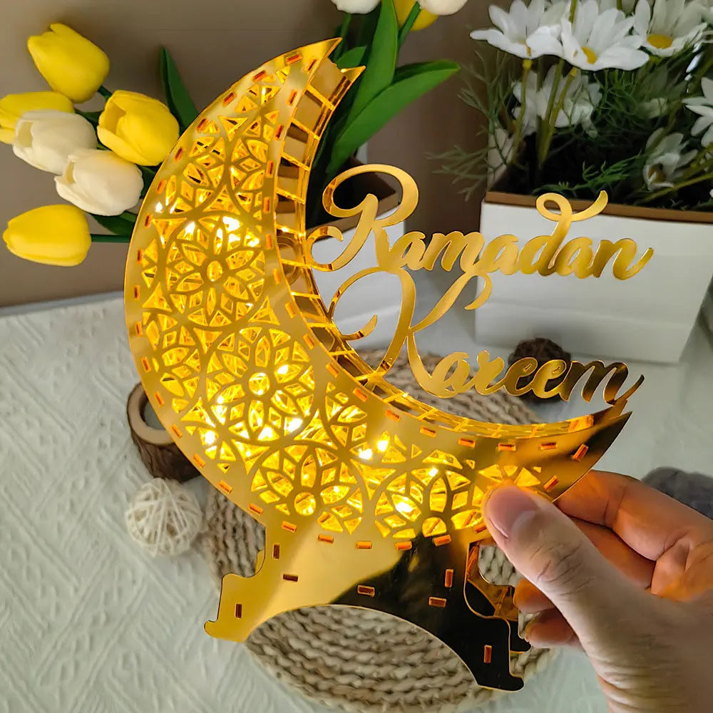 Ramadan & Eid Acryl-Dekoration – Goldener Mond mit Beleuchtung